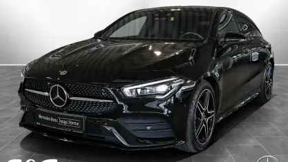 Gebraucht Mercedes CLA200 Shooting Brake AMG 163 PS (119 kW) 2023 Unilack nachtschwarz Kombi