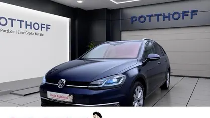 Blau Gebraucht 2017 VW Golf VII Highline Kombi | 15.777 € (Fairer Preis)