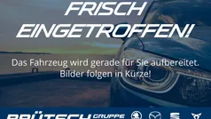 Snowflake white pearl metallic Gebraucht 2019 Mazda 6 Exclusive-Line Kombi | 21.980 € (Fairer Preis)