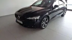 Schwarz Gebraucht 2024 Volvo V60 Plus Kombi | 39.890 € (Fairer Preis)