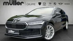 Onyxschwarz Gebraucht 2024 Skoda Superb LAURIN & KLEMENT Kombi | 45.990 € (Fairer Preis)