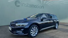 Schwarz Gebraucht 2024 VW Passat Elegance Kombi | 36.725 € (Fairer Preis)