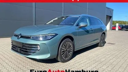Gebraucht 2025 VW Passat Elegance Kombi | 42.080 € (Fairer Preis)