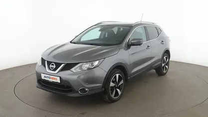 Grau Gebraucht 2015 Nissan Qashqai 360º SUV | 13.490 € (Fairer Preis)