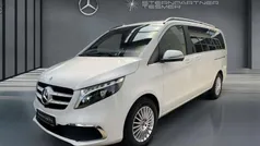 Bergkristallweiß metallic Gebraucht 2023 Mercedes V300 Avantgarde Van / Kleinbus | 69.900 € (Fairer Preis)