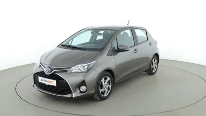 Gebraucht Toyota Yaris Hybrid Edition-S 101 PS (74 kW) 2016 Grau Limousine
