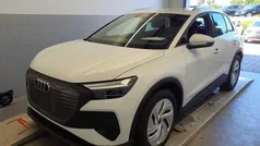 Gletscherweiss Gebraucht 2023 Audi Q4 e-tron Basis SUV | 33.440 € (Fairer Preis)