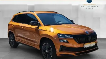 Gebraucht Skoda Karoq SportLine 190 PS (139 kW) 2023 Orange SUV