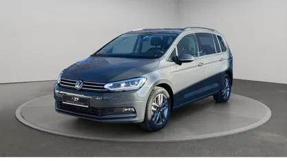 Neu VW Touran Comfortline 150 PS (110 kW) 2026 Van / Kleinbus