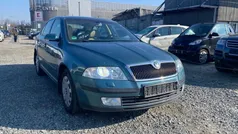 Grün Gebraucht 2005 Skoda Octavia Elegance Limousine | 3.590 € (Fairer Preis)