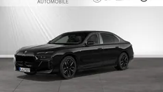 BMW 740