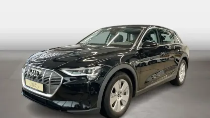 Gebraucht Audi e-tron 230 kW (313 PS) 2022 Schwarz SUV