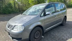 Gebraucht 2006 VW Touran Trendline Van / Kleinbus | 2.290 € (Fairer Preis)