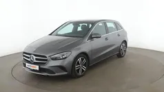 Grau Gebraucht 2022 Mercedes B200 Progressive Van / Kleinbus | 27.570 € (Fairer Preis)