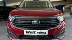 Rot Gebraucht 2022 Ford Tourneo Connect Titanium Van / Kleinbus | 27.900 € (Fairer Preis)