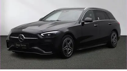 Gebraucht Mercedes C300e AMG 197 PS (144 kW) 2025 Lack obsidianschwarz Kombi