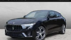 Gebraucht 2021 Maserati Levante SUV | 90.890 €