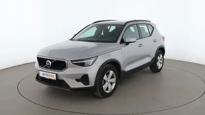 Gebraucht Volvo XC40 129 PS (94 kW) 2023 Grau SUV