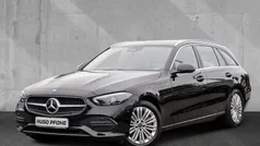 Ung schwarz unilack Gebraucht 2024 Mercedes C200 Avantgarde Kombi | 34.850 € (Fairer Preis)