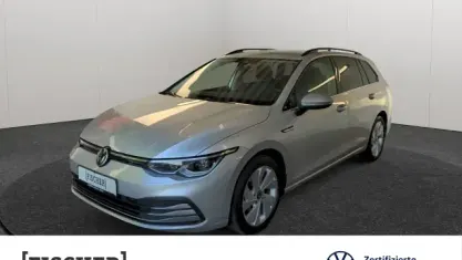 Gebraucht VW Golf VII Style 150 PS (110 kW) 2021 Silber Kleinwagen