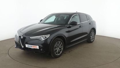 Gebraucht Alfa Romeo Stelvio Super 209 PS (153 kW) 2017 Schwarz SUV