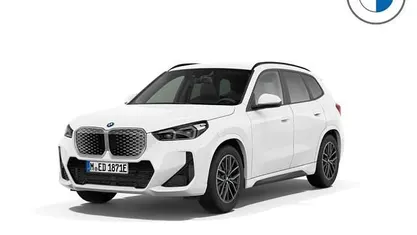 Neu BMW iX1 M Sport 150 kW (204 PS) 2026 Alpinweiss iii SUV