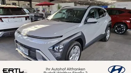 Cyber grey Neu 2025 Hyundai Kona Trend SUV | 28.380 € (Guter Preis)