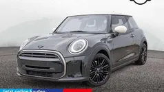 Grün Gebraucht 2022 Mini Cooper Resolute Edition Kleinwagen | 21.950 € (Fairer Preis)