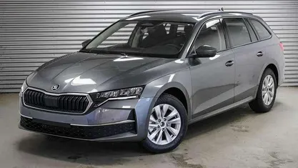 Gebraucht 2025 Skoda Octavia Selection Kombi | 33.190 € (Guter Preis)