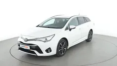 Weiß Gebraucht 2018 Toyota Avensis Team Kombi | 17.290 € (Fairer Preis)