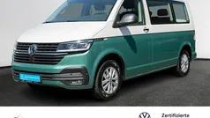 Candyweiß/bay leaf green meta Gebraucht 2020 VW T6.1 Trendline Van | 38.980 € (Guter Preis)