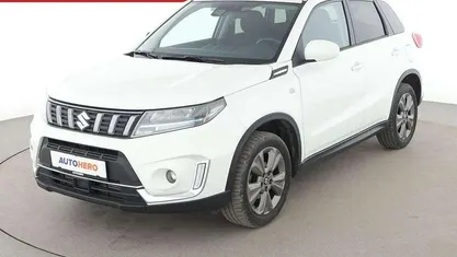 Gebraucht Suzuki Vitara Club 129 PS (94 kW) 2021 Weiß SUV
