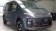 Verschiedene Neu 2025 Hyundai Staria Van | 56.990 €