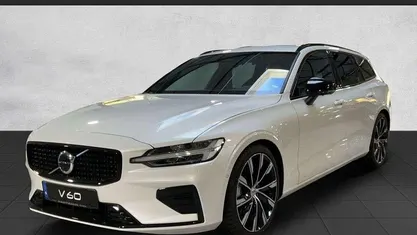 Gebraucht 2023 Volvo V60 Plus Kombi | 37.850 € (Fairer Preis)