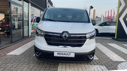 Weiß Neu 2025 Renault Trafic Business Van / Kleinbus | 30.990 € (Guter Preis)