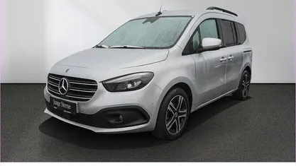 Gebraucht 2024 Mercedes T180 Progressive Van / Kleinbus | 31.950 € (Fairer Preis)