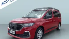 Lava red Gebraucht 2023 Ford Grand Tourneo Connect Titanium Van / Kleinbus | 29.850 € (Fairer Preis)