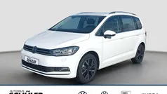 Gebraucht 2021 VW Touran Highline Van / Kleinbus | 25.985 € (Guter Preis)