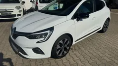 Weiß Gebraucht 2023 Renault Clio V Evolution Limousine | 12.996 € (Guter Preis)