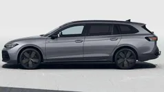 Gebraucht 2024 VW Passat R-line Kombi | 51.599 € (Guter Preis)