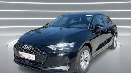 Gebraucht Audi A3 Ambiente 116 PS (85 kW) 2025 Brillantschwarz Limousine
