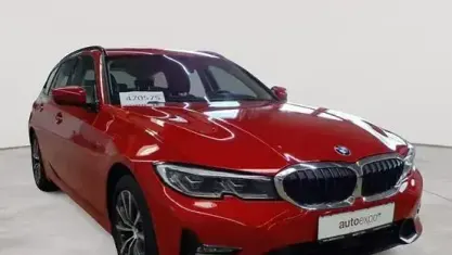 Gebraucht BMW 318 Sport Line 150 PS (110 kW) 2021 Melbourne rot metallic Kombi