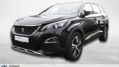 Gebraucht Peugeot 5008 Allure 131 PS (96 kW) 2020 Schwarz Van / Kleinbus