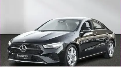 Gebraucht Mercedes CLA180 136 PS (100 kW) 2024 Unilack nachtschwarz Limousine
