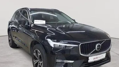 Onyx black metallic Gebraucht 2022 Volvo XC60 Momentum SUV | 26.490 € (Superpreis)
