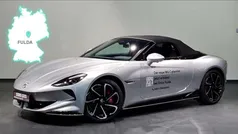 Silber, medal silver Gebraucht 2025 MG Cyberster Cabrio | 61.990 € (Guter Preis)