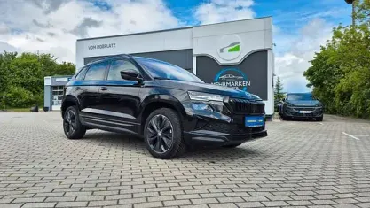 Używany Skoda Karoq SportLine 150 KM (110 kW) 2024 Czarny SUV