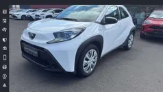 Weiß Gebraucht 2024 Toyota Aygo X-play Kleinwagen | 15.288 € (Fairer Preis)