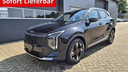 Neu Kia Sportage Vision 150 PS (110 kW) 2025 Experience grün metallic SUV