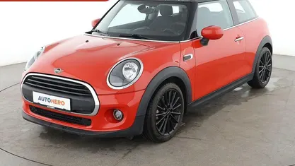 Orange Gebraucht 2021 Mini ONE Kleinwagen | 14.660 € (Guter Preis)